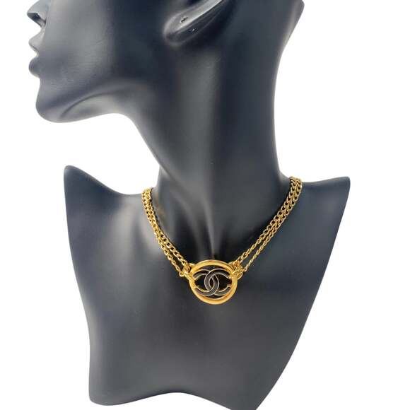 Cc Logo Necklace Gold-Tone Metal #209581C10B - Picture 4 of 9